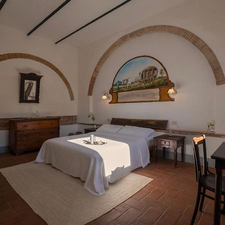 Villa Cozzano Pozzuolo Екстериор снимка